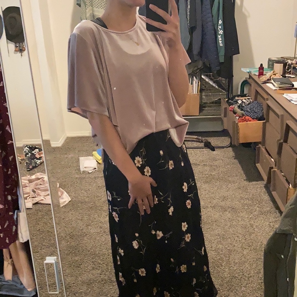 Velvet made well top